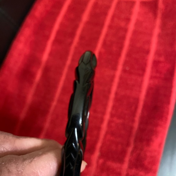 🐝 2/$10 Three lucite bracelets - Picture 7 of 8